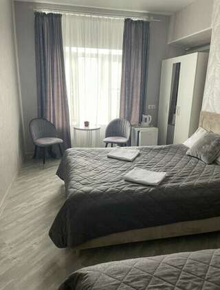 Гостиница Старая Москва Москва №6 Комфорт семейный трехместный-2